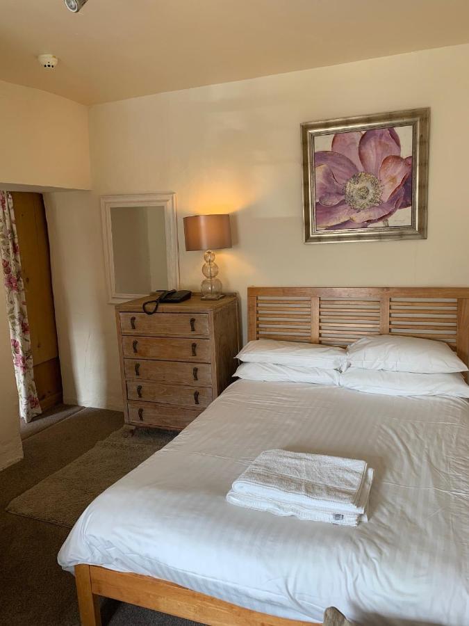 Harrisons Hall Bed & Breakfast Otel Mold Dış mekan fotoğraf